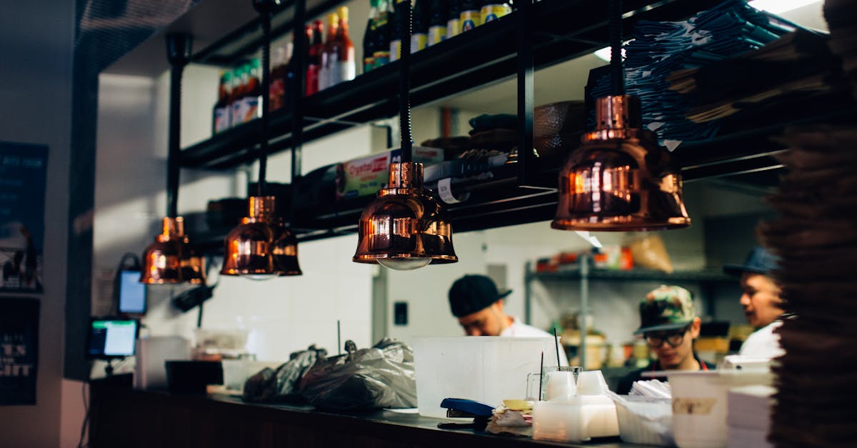 découvrez l'univers des chefs : astuces de cuisine, recettes innovantes et conseils gastronomiques pour sublimer vos plats. plongez dans le quotidien des grands chefs et laissez-vous inspirer par leur passion culinaire.