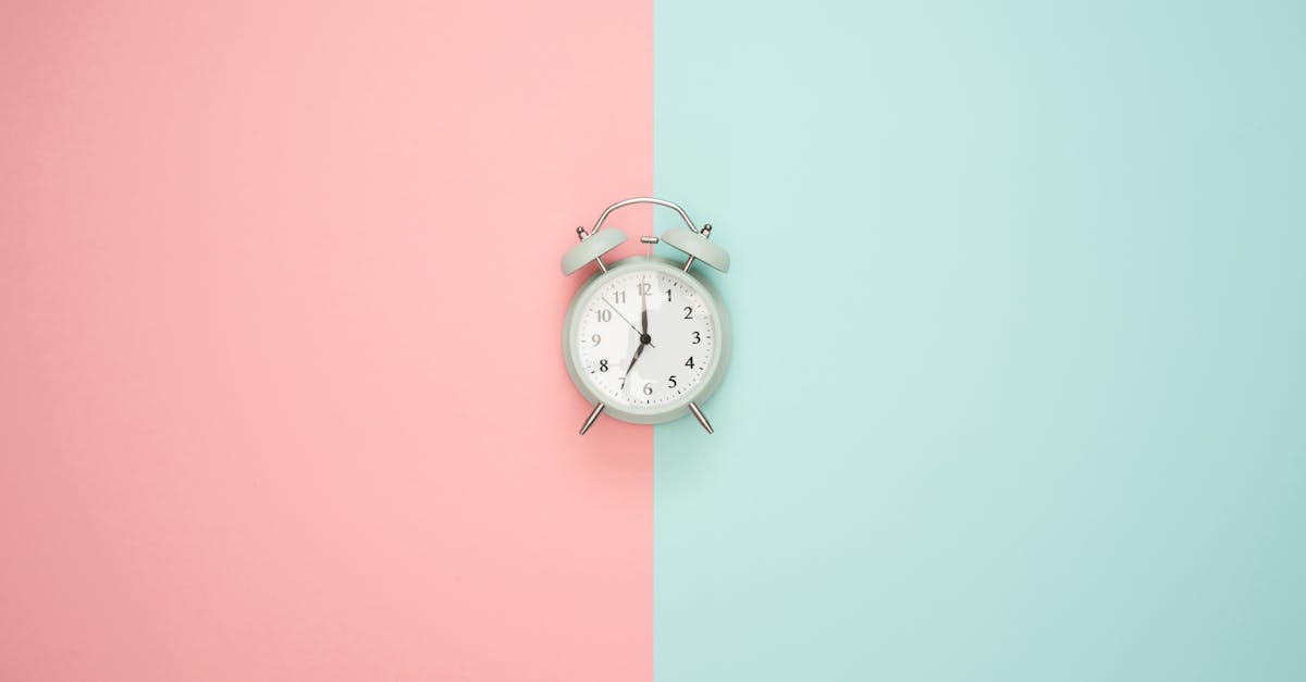 découvrez l'univers fascinant des couleurs ! explorez leur signification, leur influence sur nos émotions et leur impact dans le design et l'art. apprenez à harmoniser les teintes pour embellir votre quotidien.