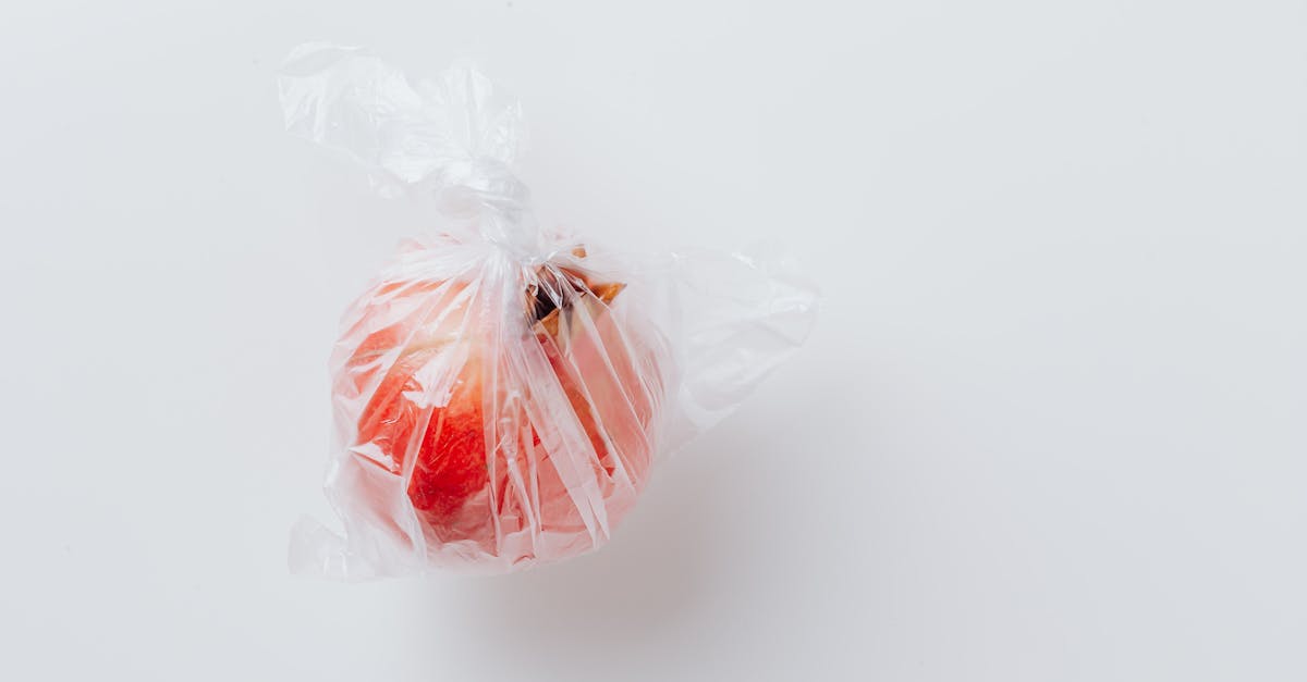 découvrez des stratégies efficaces pour réduire le gaspillage alimentaire et adopter des pratiques durables. apprenez à optimiser votre consommation, recycler vos restes et contribuer à la protection de l'environnement tout en économisant sur votre budget.