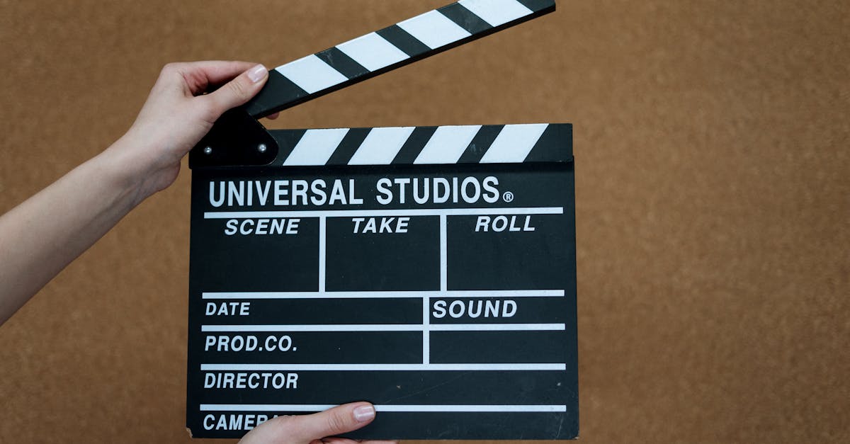 découvrez les techniques et processus essentiels de la post-production pour transformer vos projets audiovisuels. apprenez à peaufiner le montage, le son et les effets visuels afin de donner vie à vos créations.