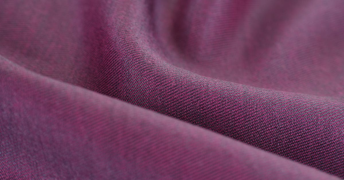 découvrez l'univers dynamique de l'industrie textile, un secteur clé de l'économie mondiale. explorez ses innovations, ses défis écologiques et ses tendances actuelles qui façonnent le futur de la mode et du développement durable.