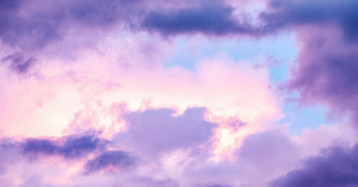 découvrez l'atmosphère unique de notre environnement, où chaque élément contribue à créer une ambiance captivante et chaleureuse. plongez dans une expérience sensorielle inoubliable qui éveille vos émotions et stimule votre imagination.
