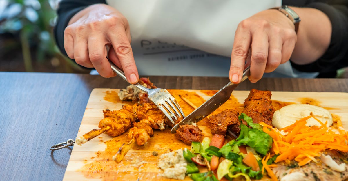 découvrez la richesse et la diversité de la cuisine méditerranéenne, un véritable voyage culinaire à travers des saveurs ensoleillées, des ingrédients frais et des recettes traditionnelles. savourez des plats authentiques qui évoquent la mer, la terre et le partage.